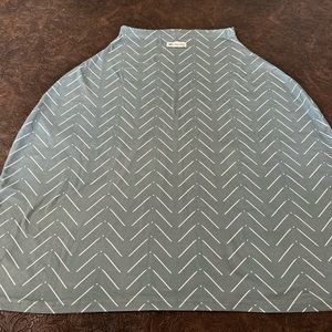 Itzy Ritzy Mom Boss 4-in-1 Nursing Cover - Sage